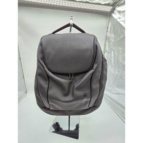 Anti-Theft Business Laptop Backpack With USB Charging Port & Water Resistant Mat - Picture 1 of 9